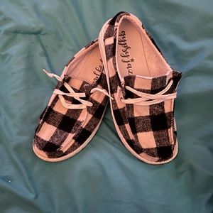 Buffalo check sneakers